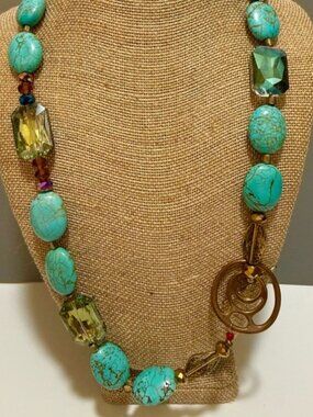 Boho Turquoise Colored Howlite Crystal Toggle Clasp Statement Necklace
